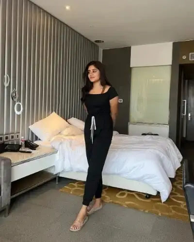 Call Girls Dowleswaram Cash On Delivery