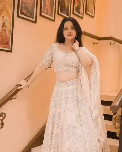 Escort Dowleswaram